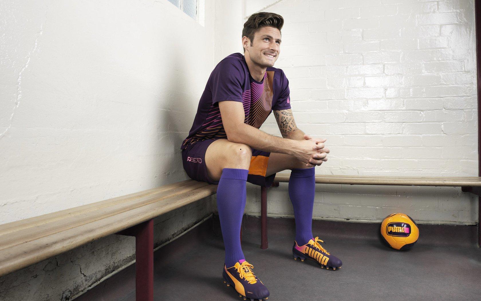 布里斯班狮吼官方宣布与归化球员费尔克拉努斯解约 球队阵容重组引关注